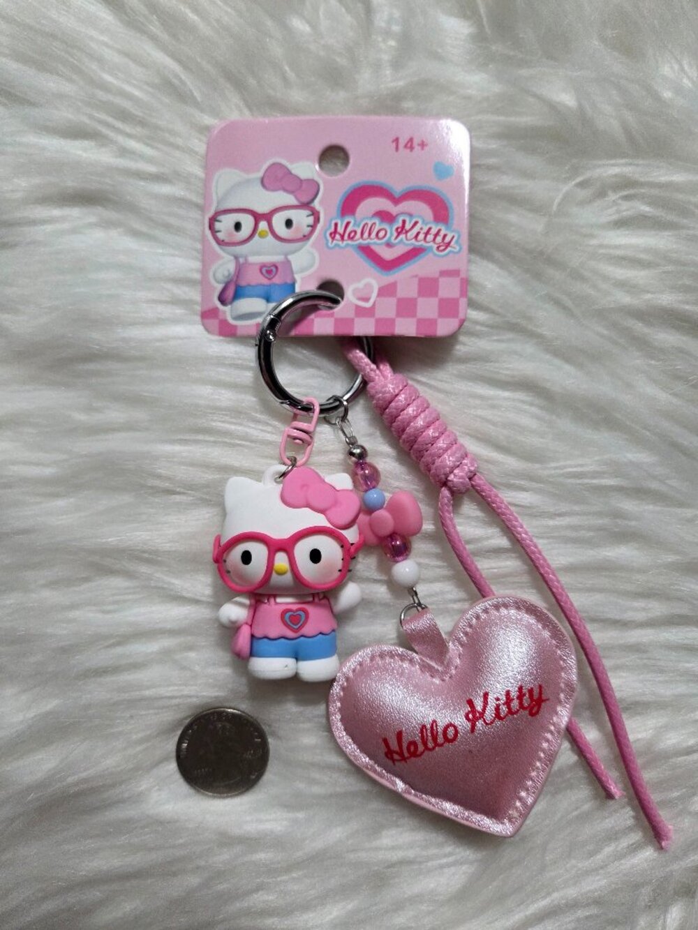 Hello Kitty Keychain - Picture 3 of 6